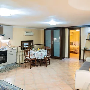  Apartment Domus Ugo