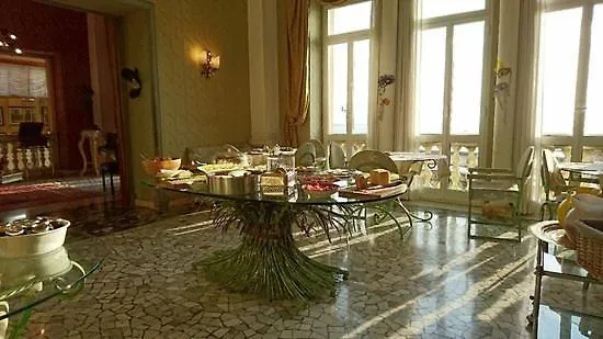 Hotel Miramare Неаполь